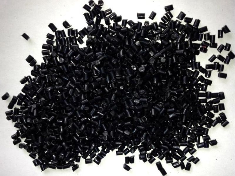 尼龍塑料PA6、PA66性能特點有哪些?尼龍塑料在汽車配件中的應用越來越重要